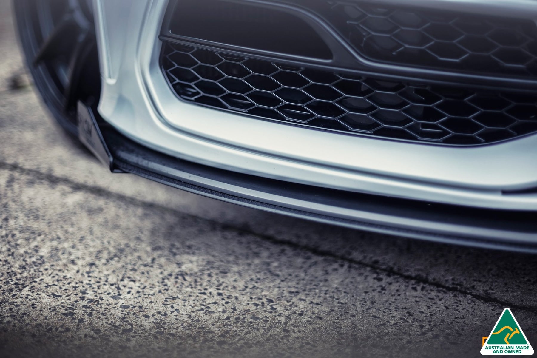 Flow Design S3 8V Pre-Facelift Sportback Front Lip Splitter V3