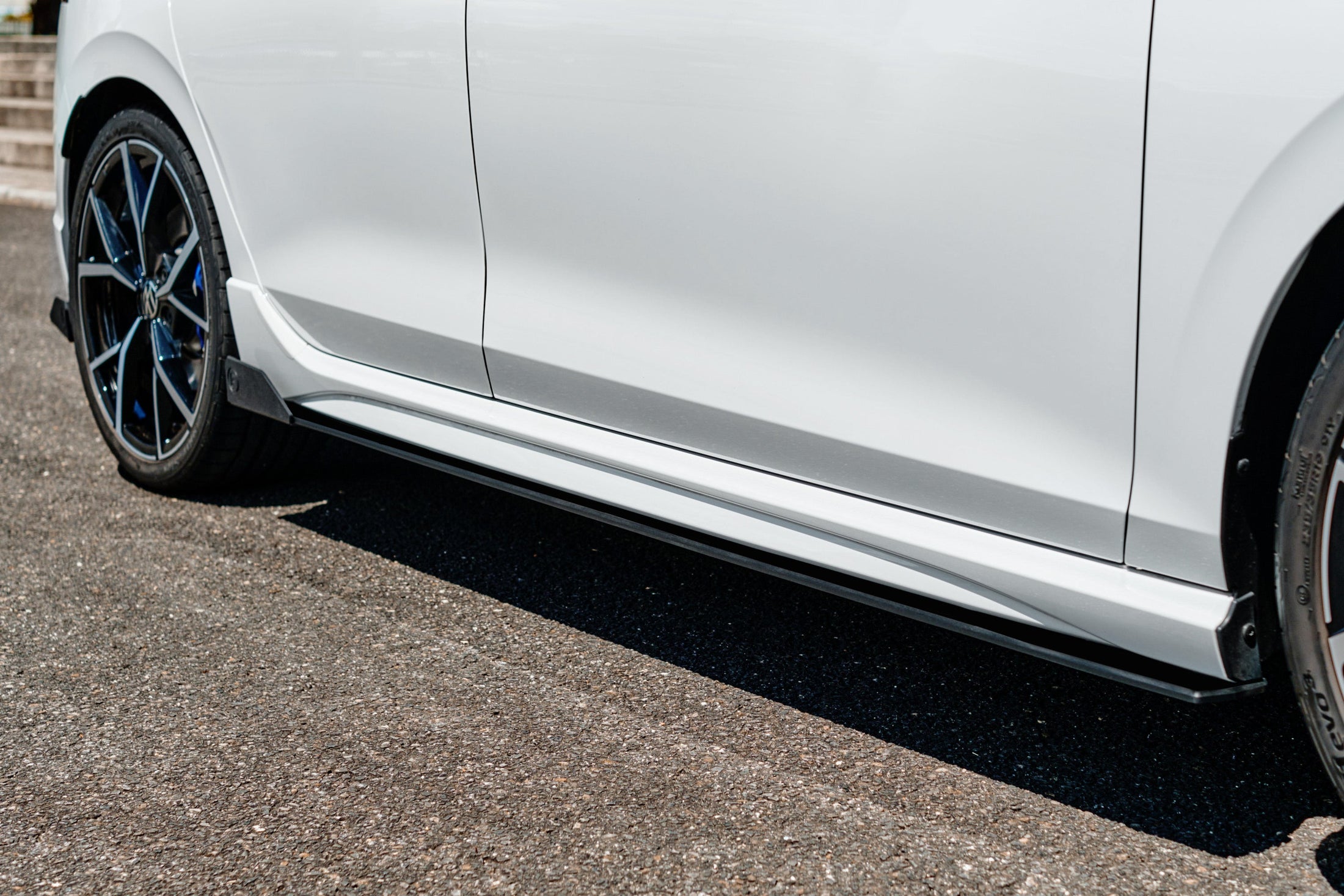 Flow Design MK8 Golf R Side Skirt Splitters (Pair)
