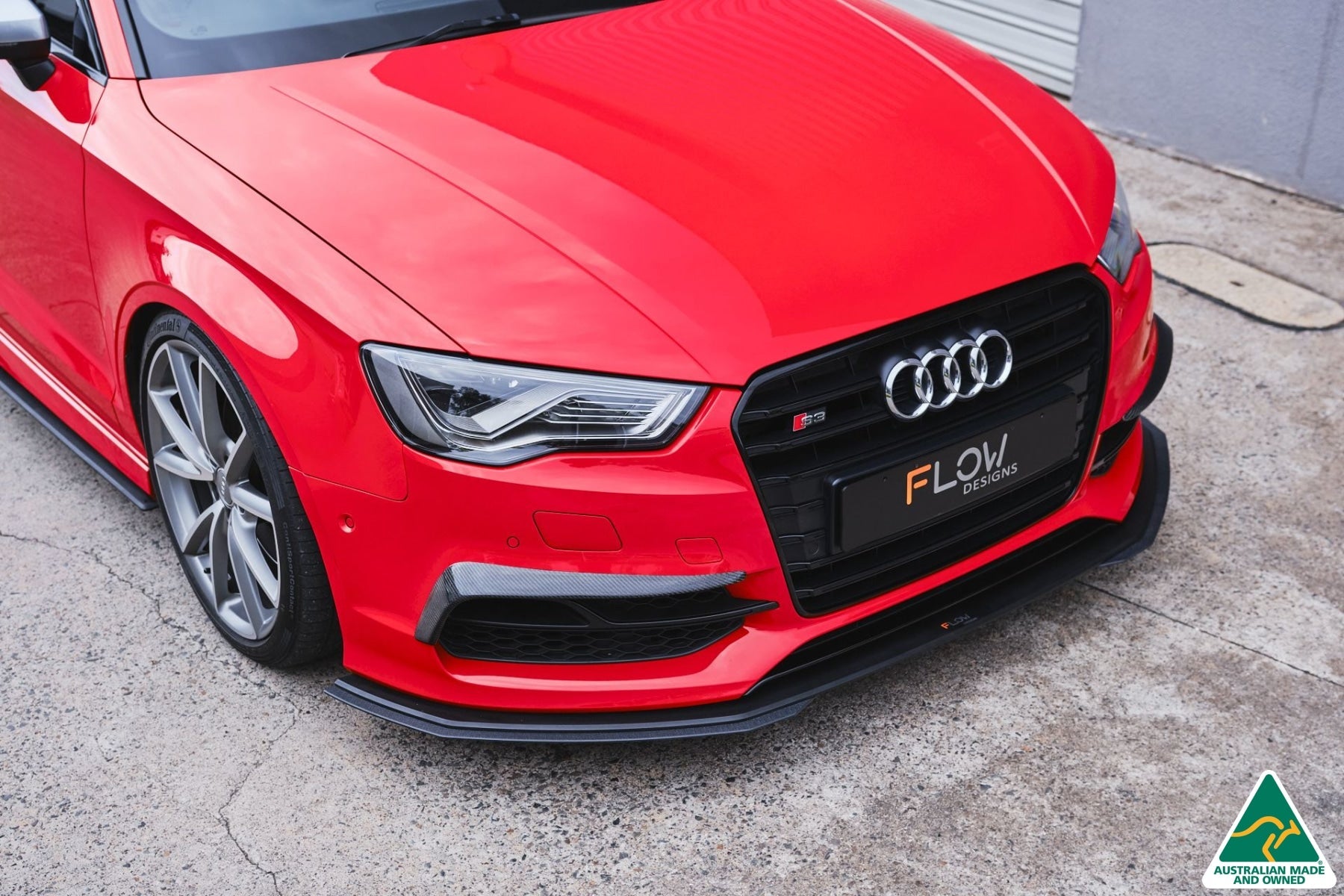 Flow Design S3 8V Sedan Pre-Facelift Front Lip Splitter V3 & Mounting Brace