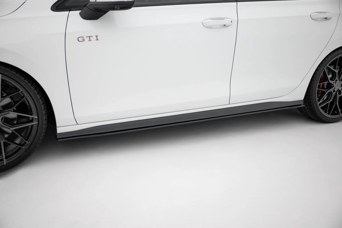 Maxton Design Street Pro Side Skirts Diffusers Volkswagen Golf GTI / GTE / GTI Clubsport / R-Line Mk8