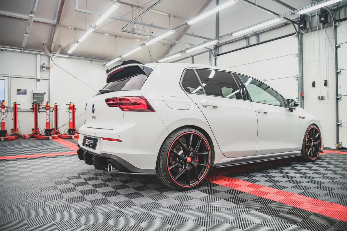Maxton Design Street Pro Side Skirts Diffusers Volkswagen Golf GTI / GTE / GTI Clubsport / R-Line Mk8